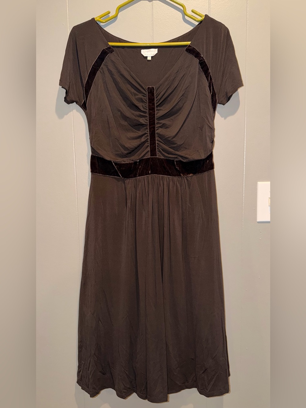 Vintage MaxMara Chocolate Brown Velvet Trim V-Neck Mini Dress- Size 42